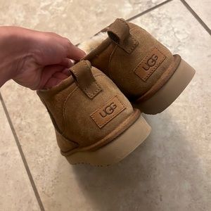 Uggs ultra low cut